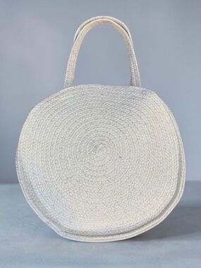 Shiraleah Eve Round Hand Knit Ivory & Gold Large Tote Beach Bag Book Bag